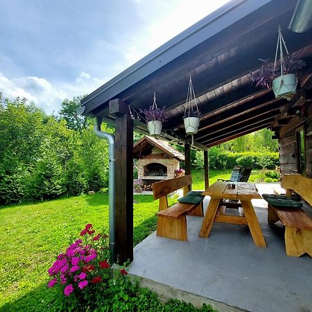 Holiday Home The Hive スルニュ エクステリア 写真