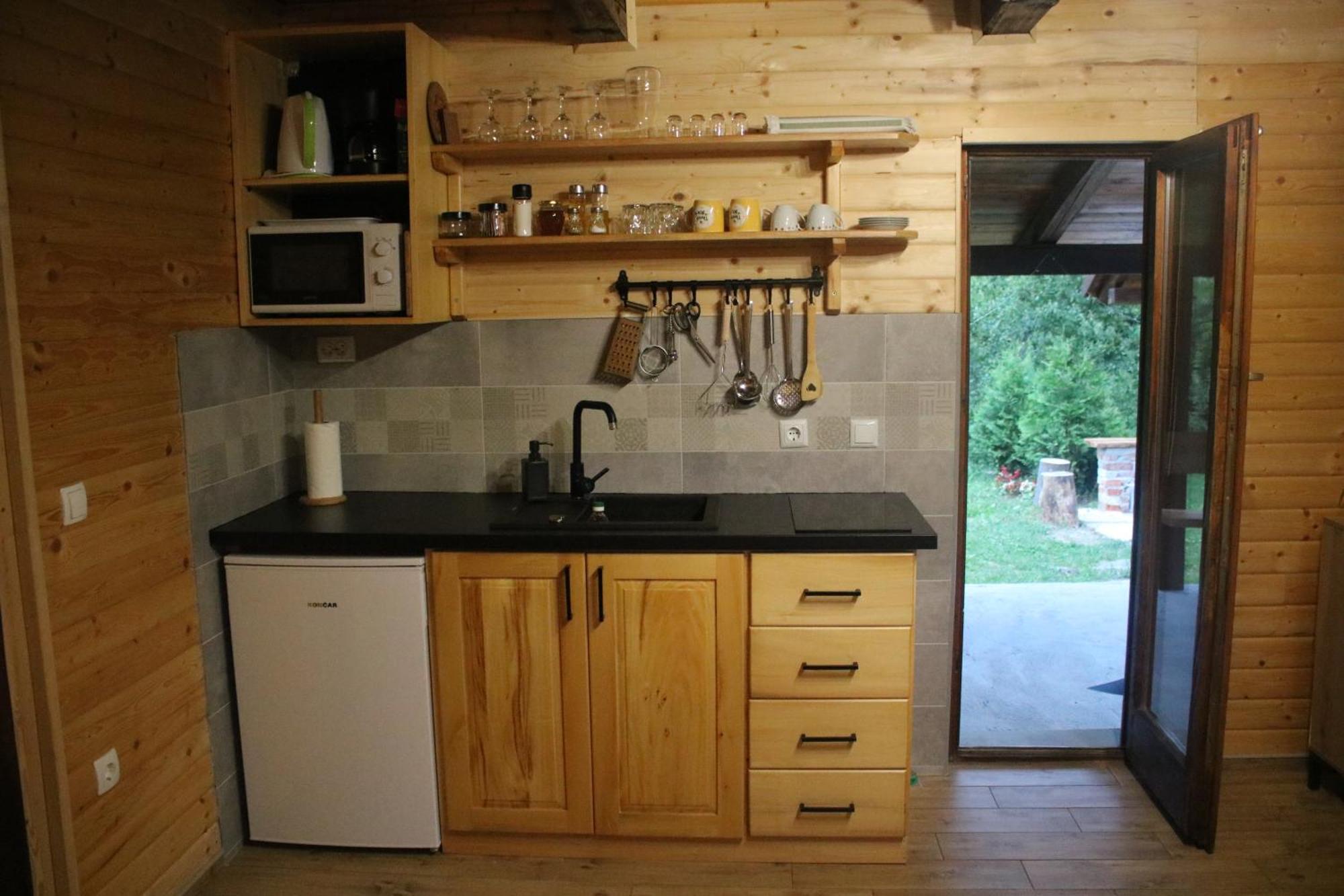Holiday Home The Hive スルニュ エクステリア 写真
