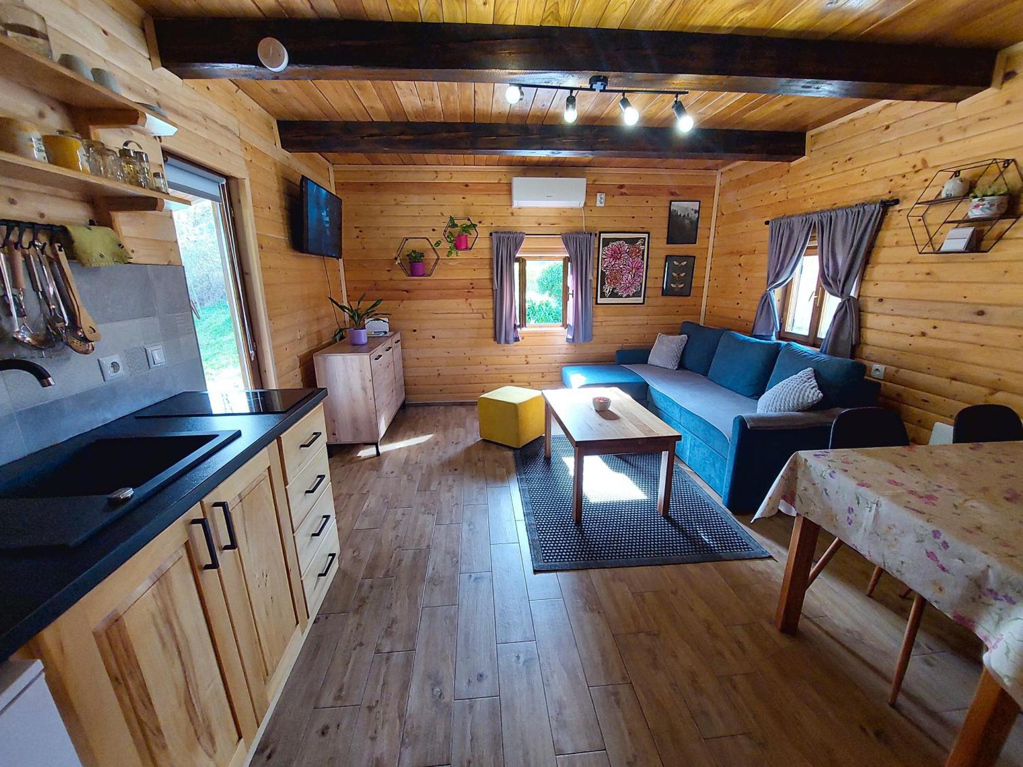 Holiday Home The Hive スルニュ エクステリア 写真